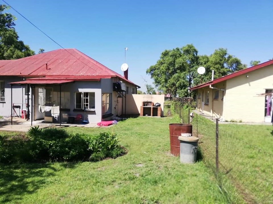 3 Bedroom Property for Sale in Oranjeville Free State